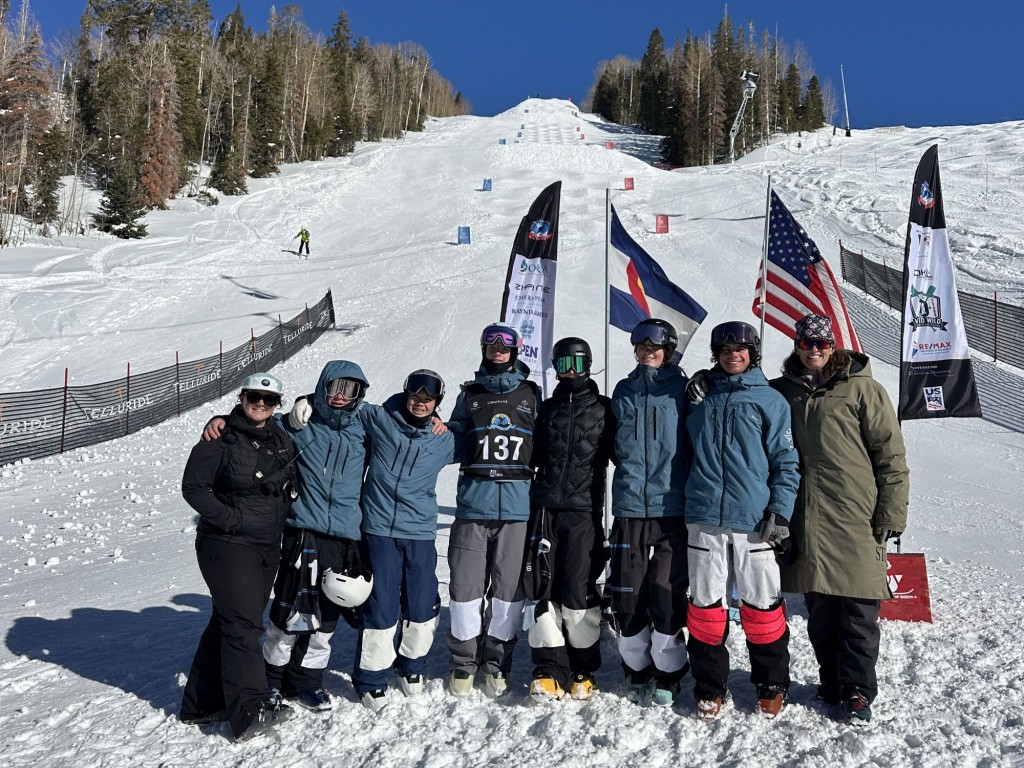 Mogul Athletes Bring Home Multiple Top Ten Finishes from Telluride Comp